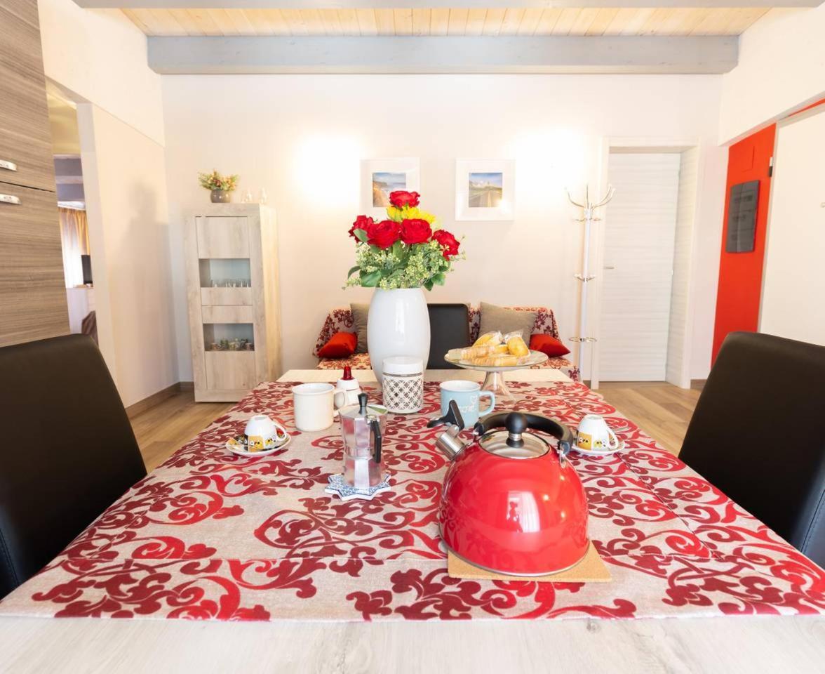 Il Sopracciglio Suites - Red Suite Cassino Ngoại thất bức ảnh